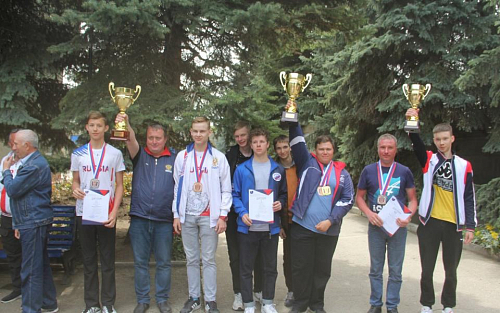 Маёвцы — чемпионы России по авиамодельному спорту в классе моделей ракет