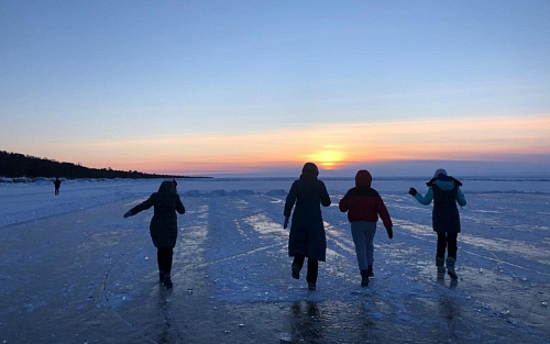 Десятиклассники Предуниверсария МАИ побывали на зимнем Байкале