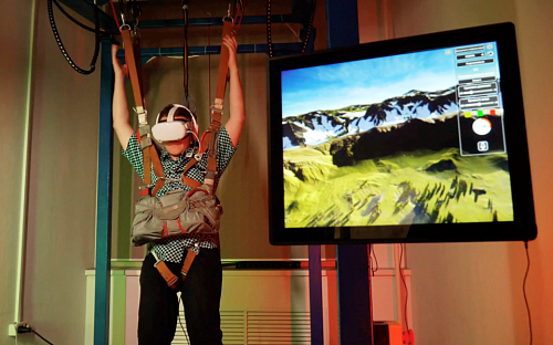 В МАИ разработан тренажёр парашютного прыжка с системой виртуальной реальности