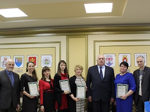 Сотрудникам Ступинского филиала вручены награды в День Российской науки