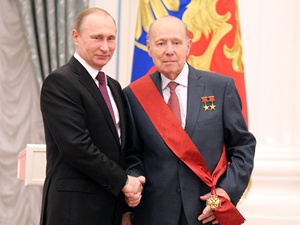 Высшие награды России маёвцы получили из рук Президента