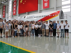 Маёвцы из шанхайской магистратуры посетили крупнейшие авиастроительные компании Китая