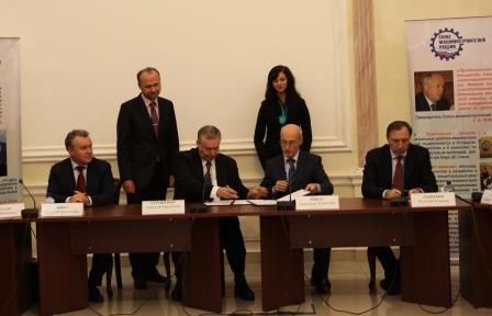 Между МАИ и ГНПП «Базальт» подписано соглашение о сотрудничестве 