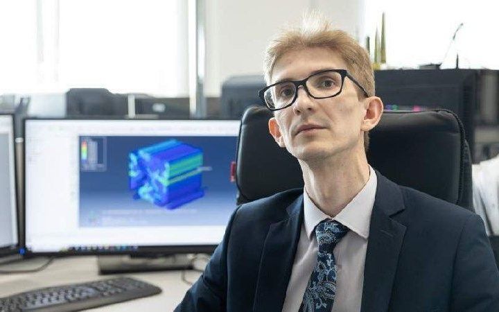 Самолёт начинает разрушаться задолго до первой трещины? Уникальная технология найдёт причину