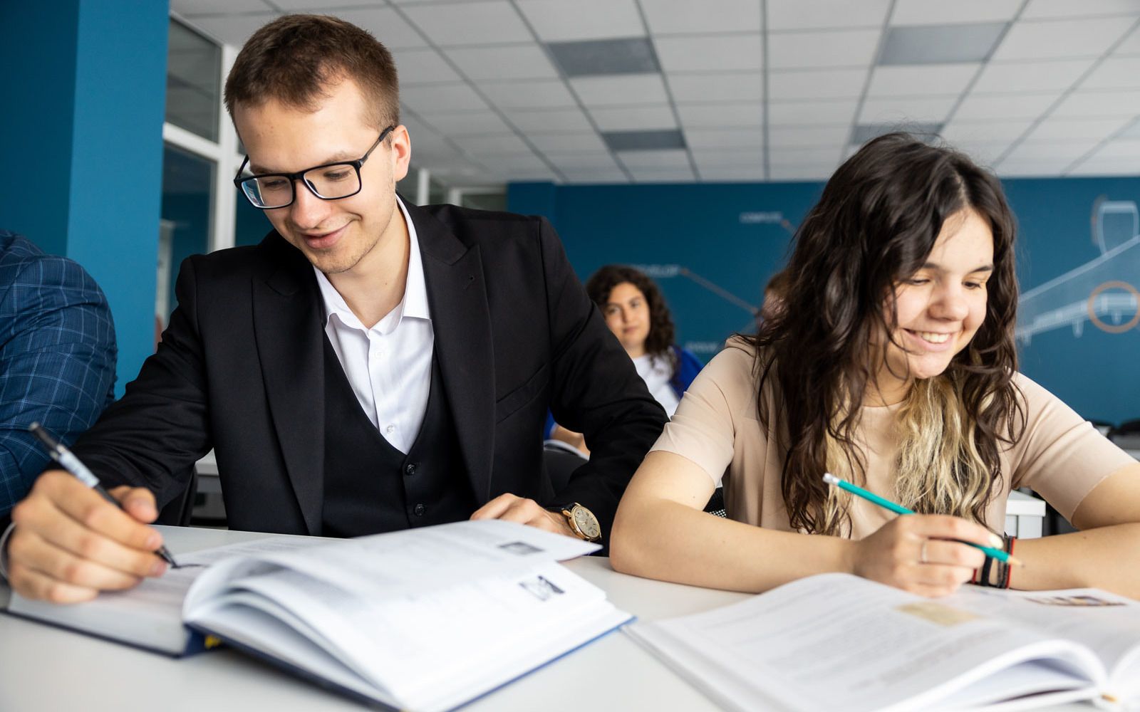 От теории к практике: МАИ меняет подход к изучению фундаментальных дисциплин