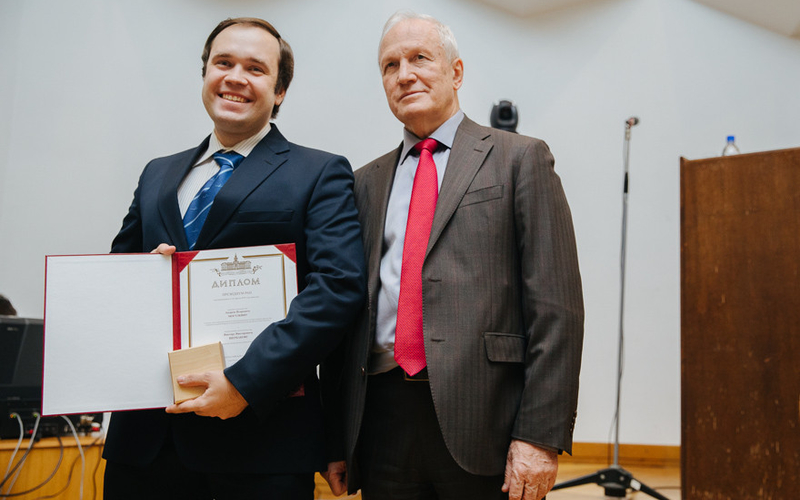 Молодого учёного МАИ наградили медалью РАН