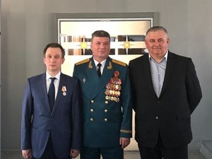 Заведующий кафедрой МАИ награждён высокой наградой МЧС России