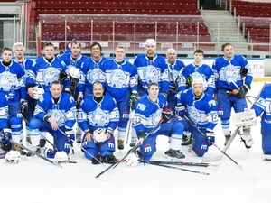 МАИ играет в хоккей: маёвцы на льду и не только 