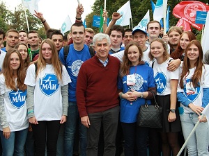 Маёвцы приняли участие в Параде Российского студенчества