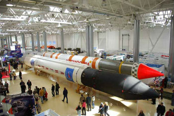 Преподаватель МАИ рассказал в Якутске о ракетах «Ангара» и «Союз»
