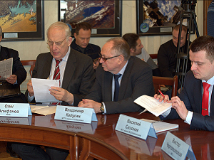 Представитель МАИ выступил на круглом столе, посвящённом будущему космонавтики