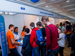 МАИ помог школьникам определиться с профессией на «Московском дне профориентации»