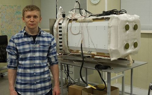 И швец, и жнец, и космический инженер: мифы и правда о тех, кто делает приборы для орбиты и далёкого космоса