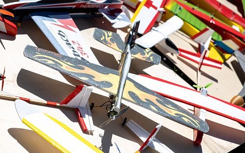Более 500 школьников приняли участие в масштабных соревнованиях МАИ по авиамоделированию