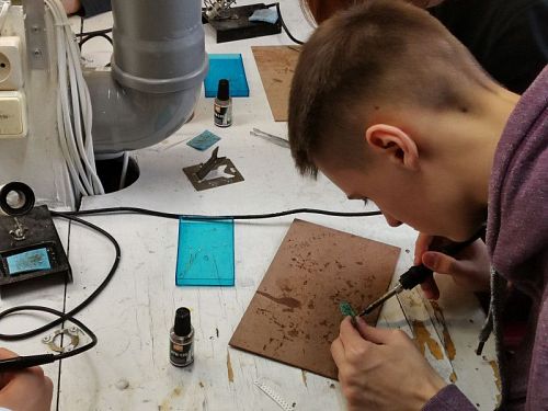 Реализованы предпрофессиональные каникулы для учащихся инженерных классов авиастроительного профиля на базе МАИ