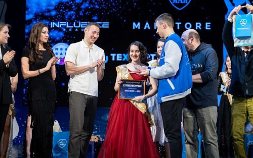 Студентка института № 12 Юлия Идрисова завоевала титул Мисс МАИ