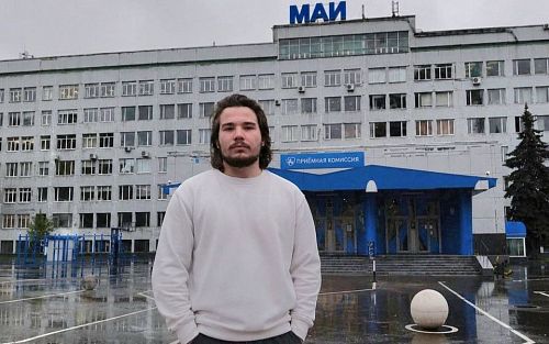 «Побеждает команда, а не отдельные люди»: студент МАИ  — о регби-тач и финале Кубка Победы 