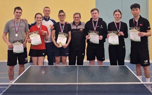 Более 120 маёвцев приняли участие в первенстве по настольному теннису