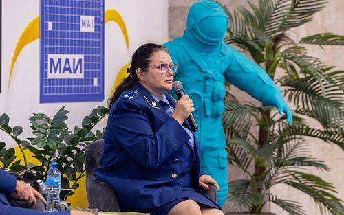 В МАИ прошла просветительская лекция по кибербезопасности и профилактике экстремизма