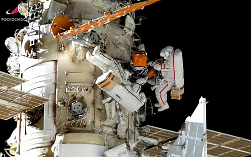 На модуле МКС «Наука» установлен разработанный в МАИ импульсный плазменный инжектор