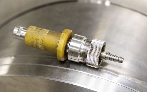 Газовый импульсный плазменный двигатель разработки МАИ компактно разместят в наноспутниках