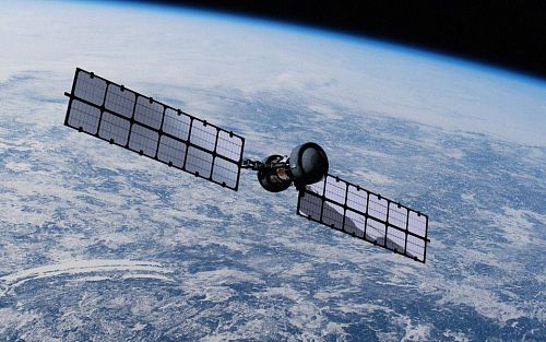 Места хватит всем? Зачем России огромное число спутников на&nbsp;орбите Земли