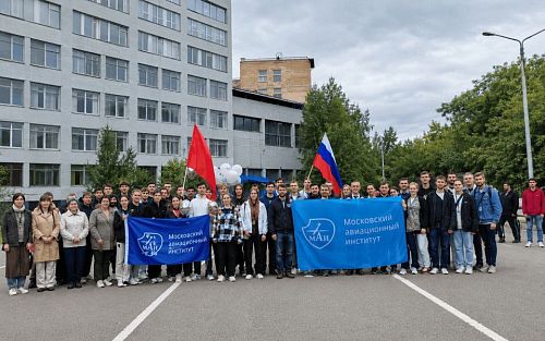 Студенты России и Китая вместе отметили 80-летие Дня Победы