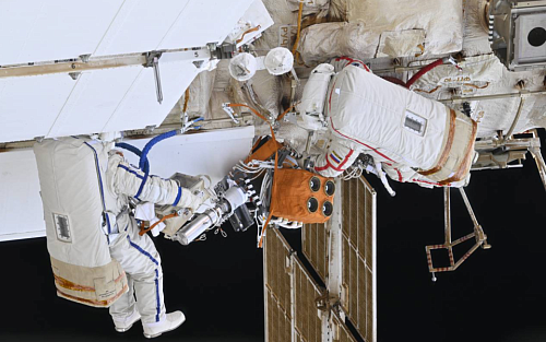 На модуле МКС «Наука» установлен разработанный в МАИ импульсный плазменный инжектор 