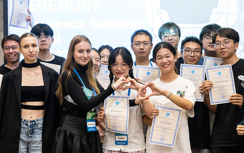 Более 100 иностранных студентов стали участниками Международной аэрокосмической летней школы МАИ