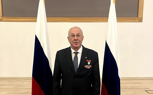 Директор РЦ НИИТ МАИ награждён почётной государственной наградой 