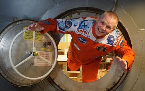В центре любой сложной системы всегда находится человек: космонавт Олег Блинов — о миссии по созданию космоса на Земле