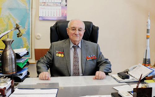 100-летний юбилей отмечает выпускник МАИ Борис Александрович Соколов