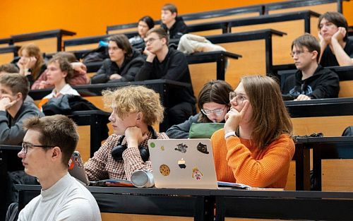 МАИ и Яндекс разработали единую модель компетенций и запустили образовательную программу по физическому ИИ 