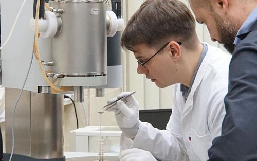Углерод и керамика: учёные МАИ создают жаростойкий композит для ракетно-космической техники
